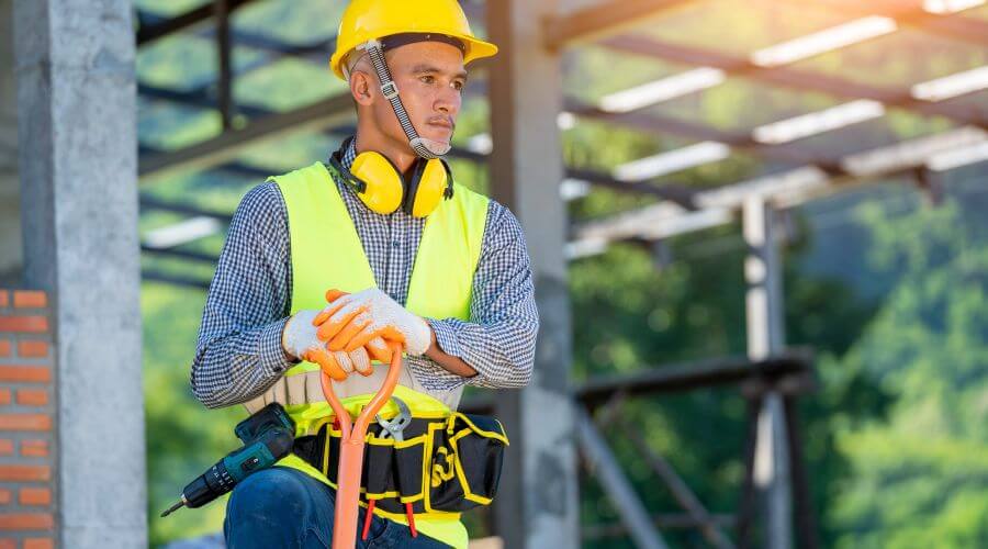 Professional residential roofers in Tipton, MO